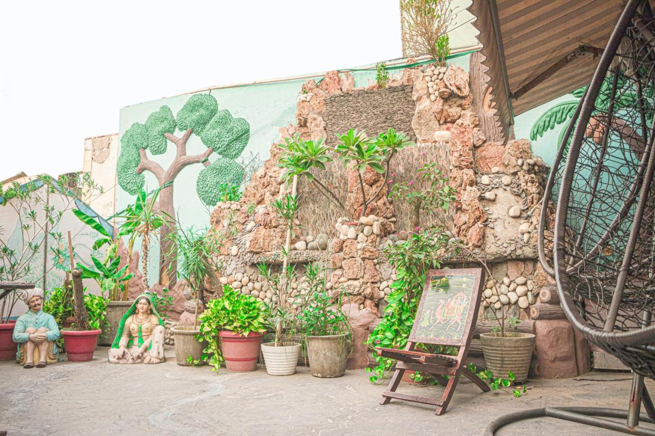 Hotel Shivdev International, Near New Delhi Railway Station Eksteriør bilde
